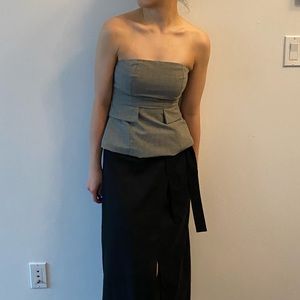 Strapless top